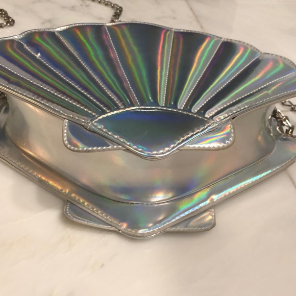 Iridescent Shell Purse - Picture 2 of 5